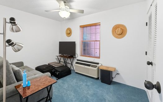 Modern Apartment – Unit 308