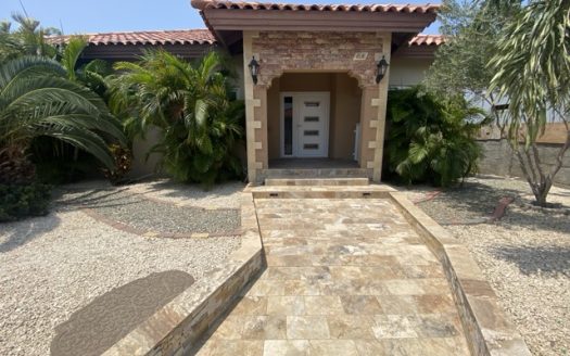 Sabana Liber Villa For Rent