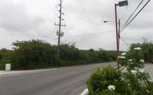 Highway Frontage Lot | Hamilton’s