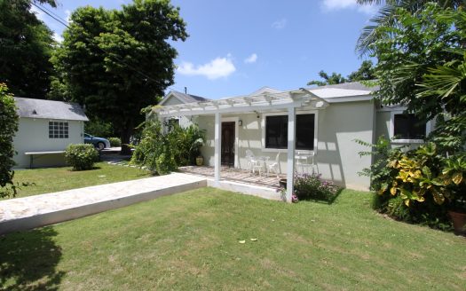 RENTED Executive Rental | Greenwood Road