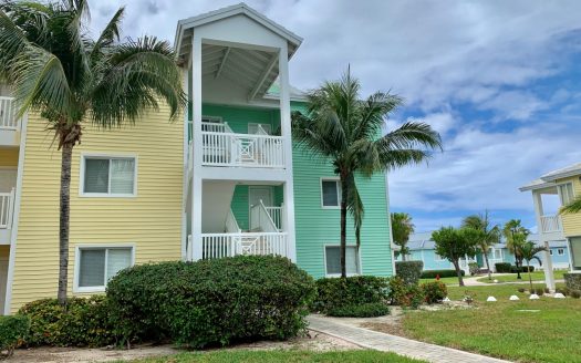 SOLD Bimini Bay Angler Unit 33013