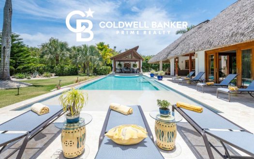 Amazing 5-Bedroom Villa in Cap Cana Surrounded by Lush Gardens and Sparkling Pool