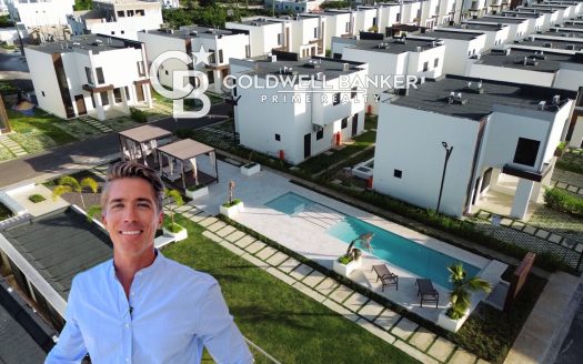 Modern 3-Bedroom Duplex in Punta Cana &ndash; Brisas de B&aacute;varo