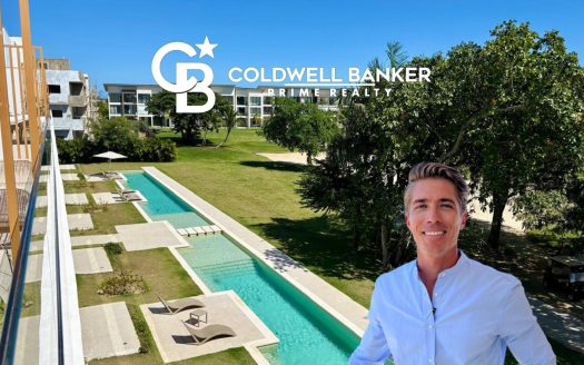 Luxury 3-Bedroom Golf-View Penthouse with Expansive Rooftop Terrace