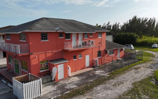 Nassau Commercial Building