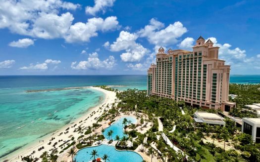 PENDING Paradise Island Condo For Sale