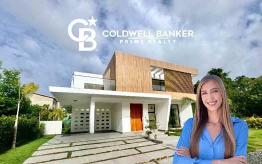 Newly Built 4-Bedroom Villa in Punta Cana Village with Beautiful Pool