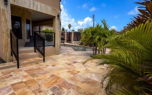 Your dream rental in Quiet Esmeralda