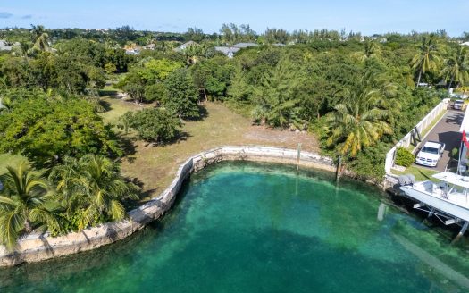 Nassau Canalfront Lot For Sale